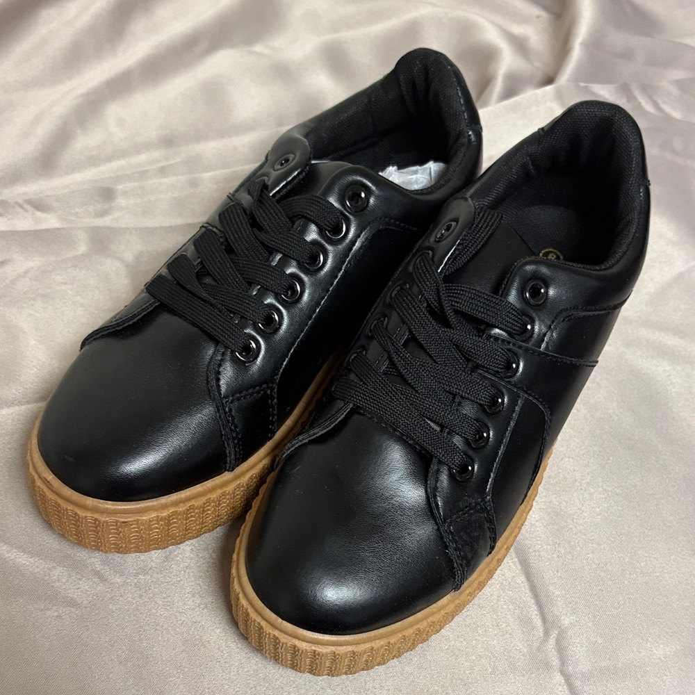 Classic Leather Black Sneakers with Tan Sole